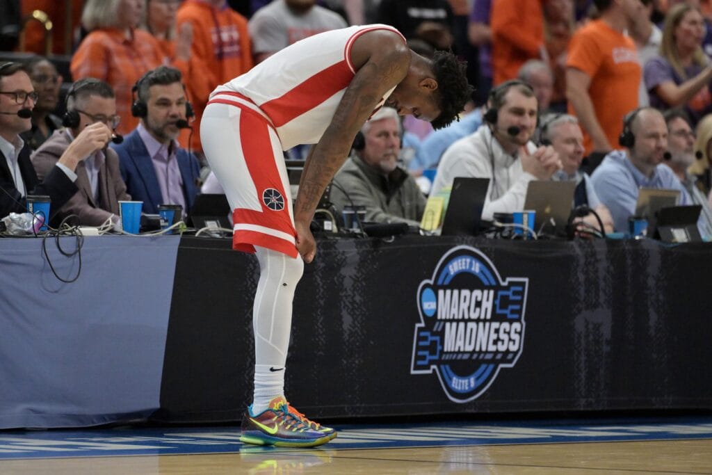Arizona Wildcats guard Jaden Bradley reacts after a foul in the second half against the Clemson Tigers. (Jayne Kamin-Oncea-USA TODAY Sports)