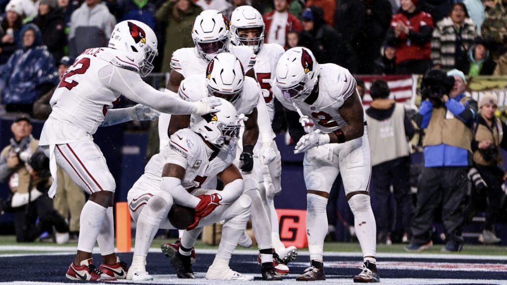 We'd like to see more of these sorts of celebrations from the Cardinals in 2025.