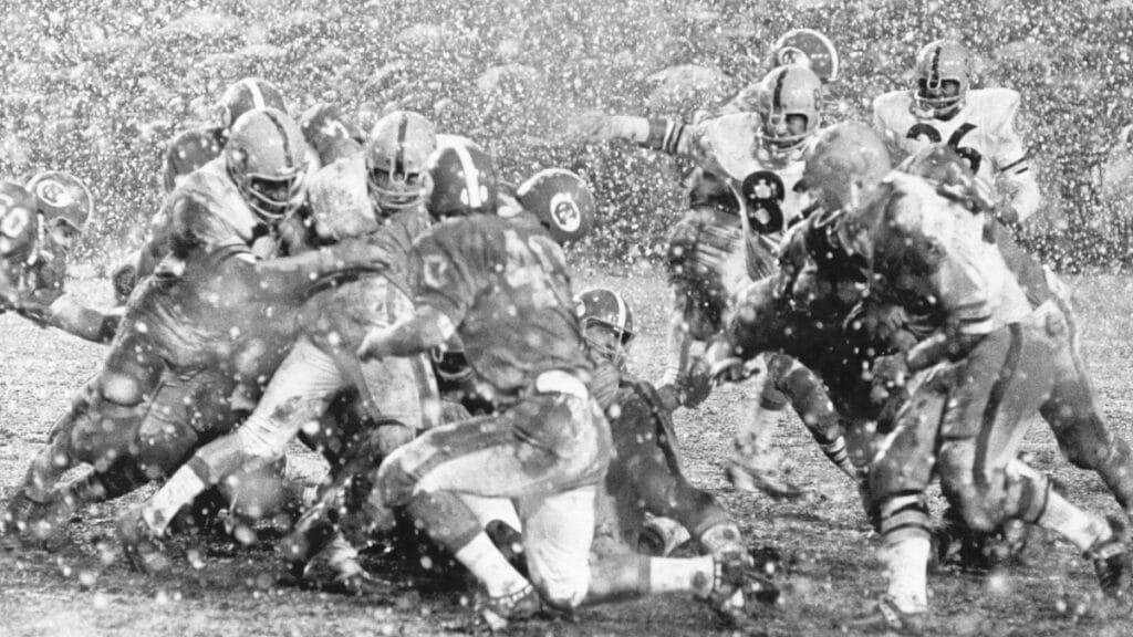PHNX Daily: Catching Up With The 1970 Peach Bowl Champion Sun Devils