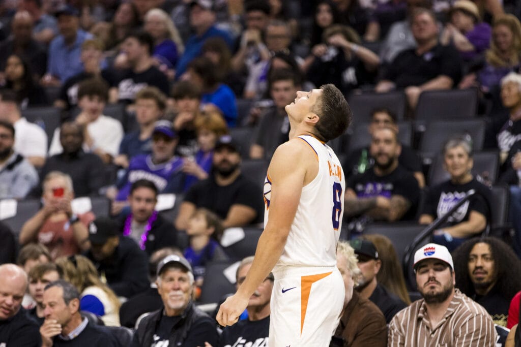 The Phoenix Suns ended their season with a loss, and will miss out on the postseason for the first time in quite a while.