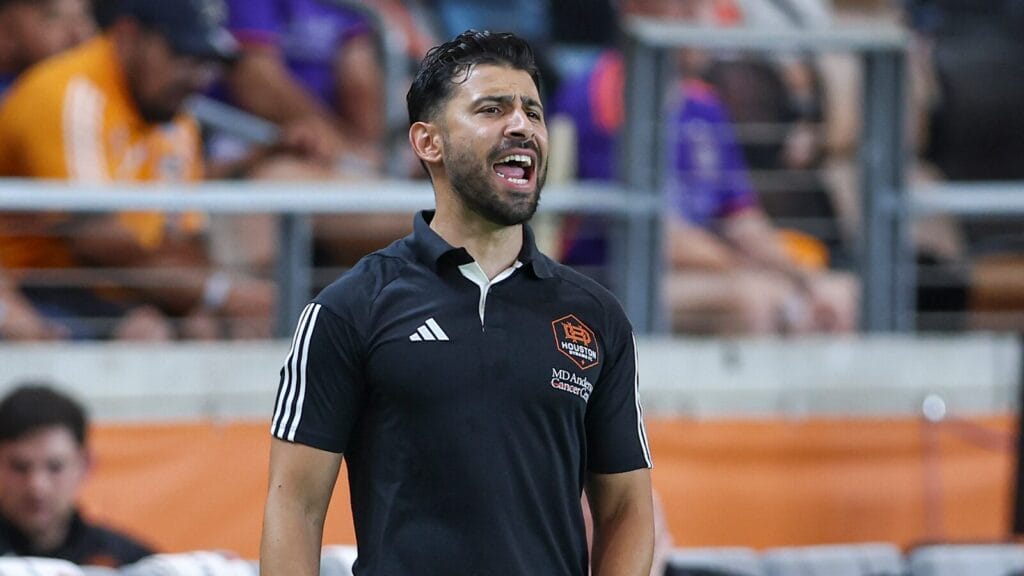 Former Phoenix Rising coach Juan Guerra shouts from the touchline as an assistant coach for Houston Dynamo. Image: Troy Taormina-Imagn Images