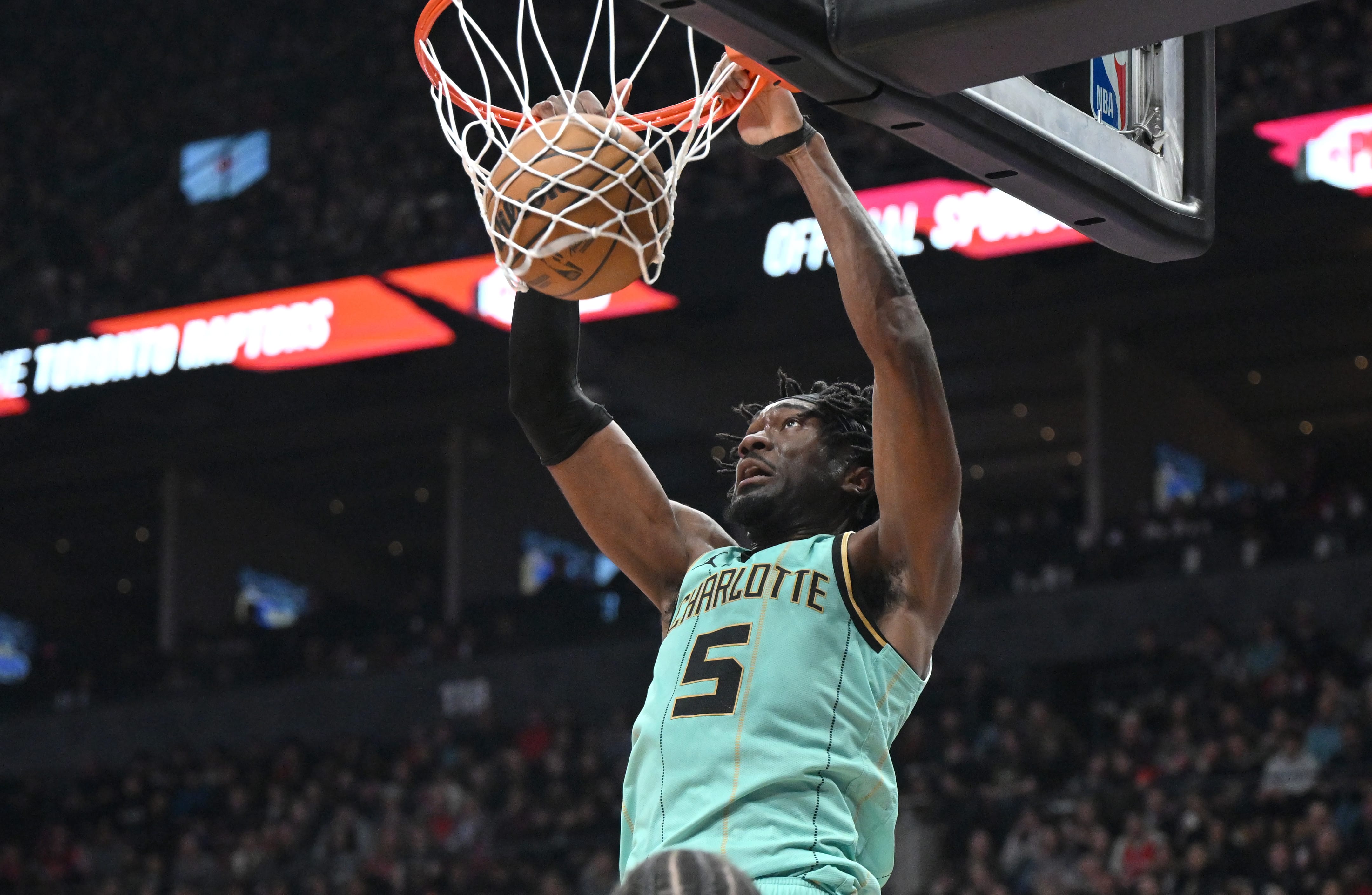 Mark Williams is the new starting center for the Phoenix Suns, so it's time for a breakdown on what to expect from his offense, defense and injury history