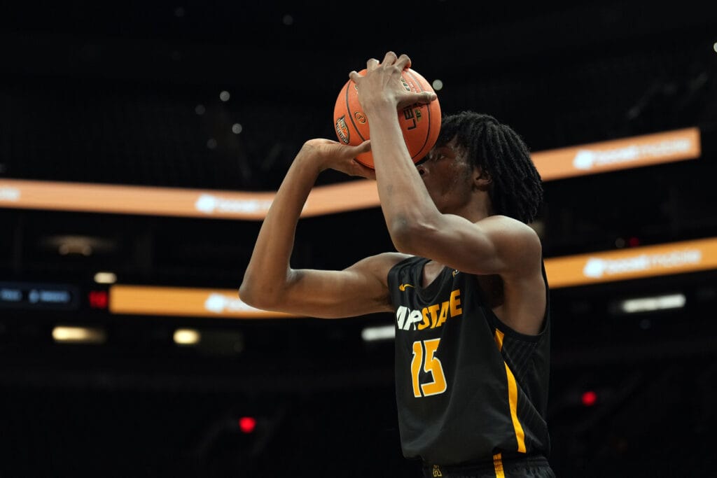 CJ Huntley is joining the Phoenix Suns on a two-way contract. Here's what Appalachian State coach Dustin Kerns shared about his game
