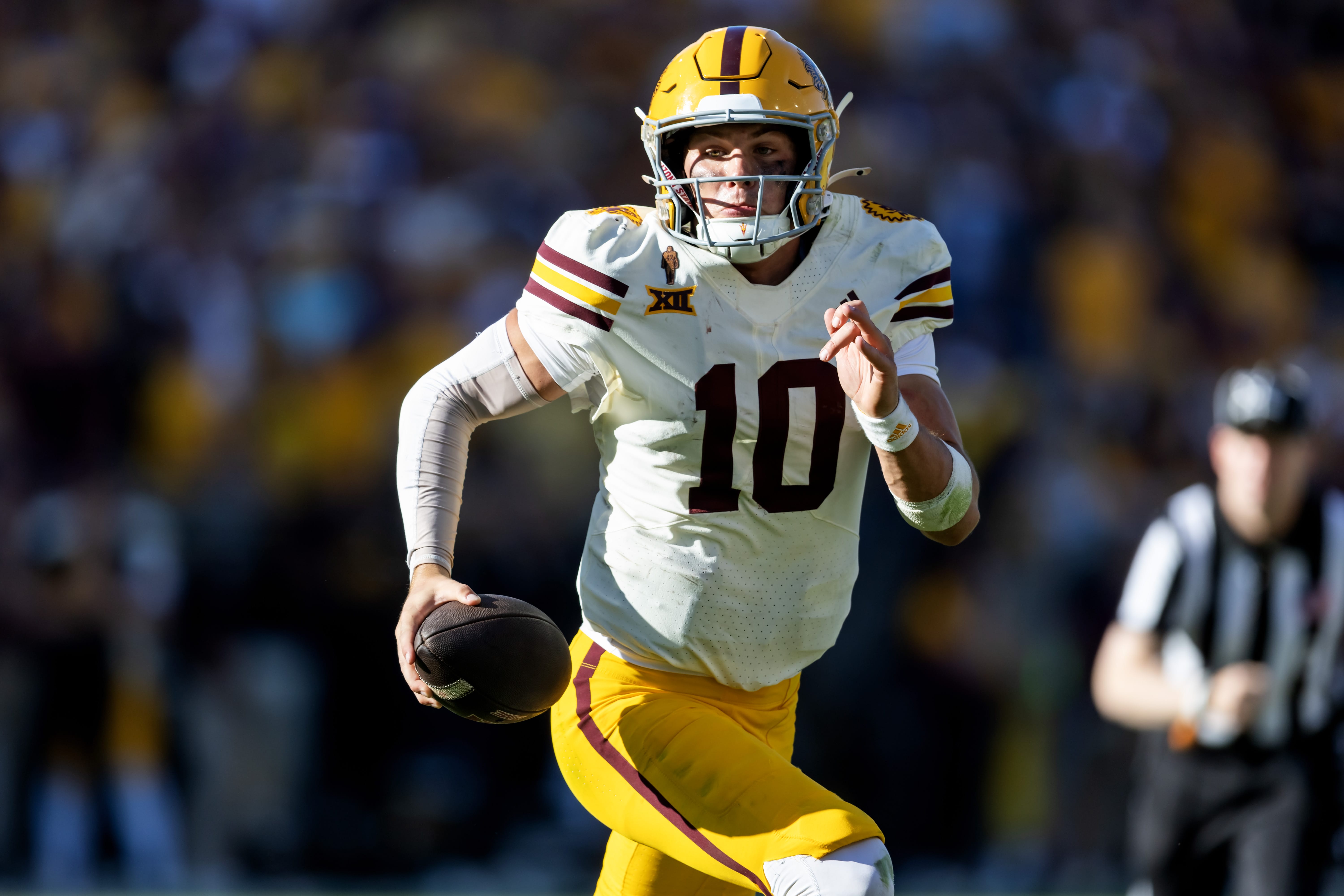 Sam Leavitt and the Sun Devils have a tough road against Houston.
