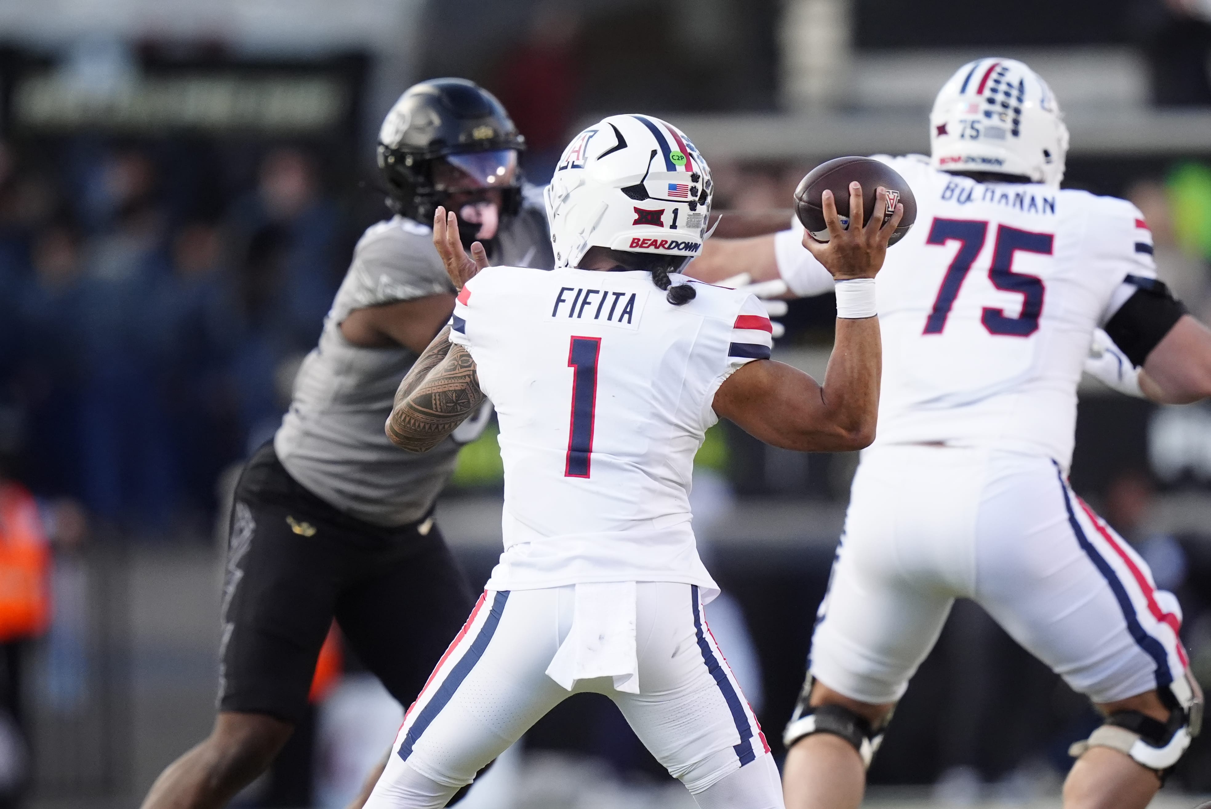 Arizona Wildcats QB Noah Fifita.
