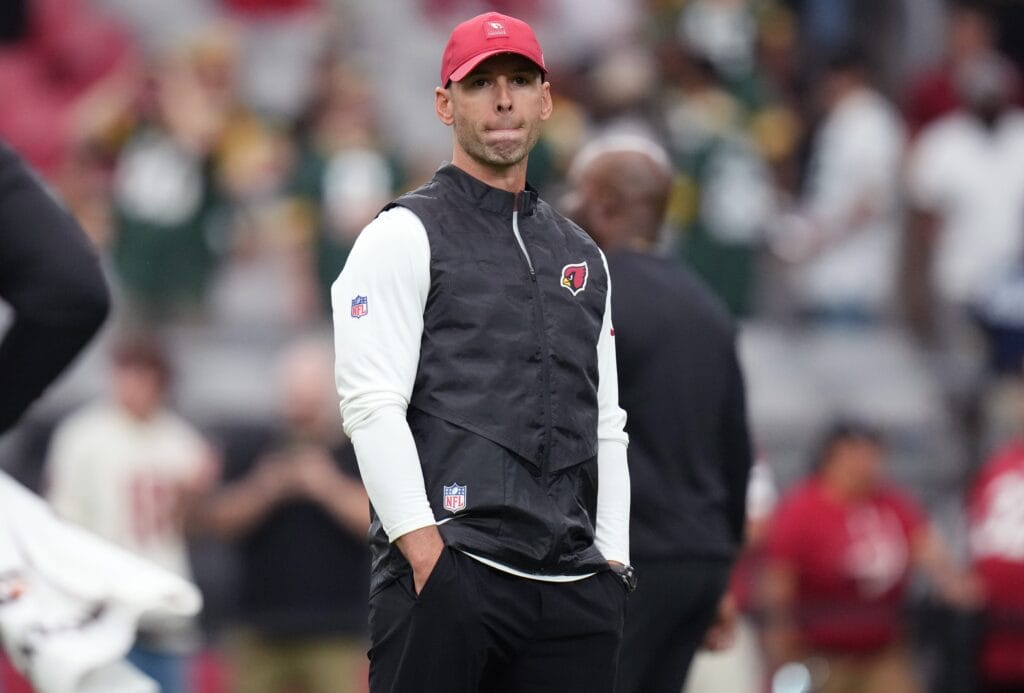 Arizona Cardinals head coach Jonathan Gannon