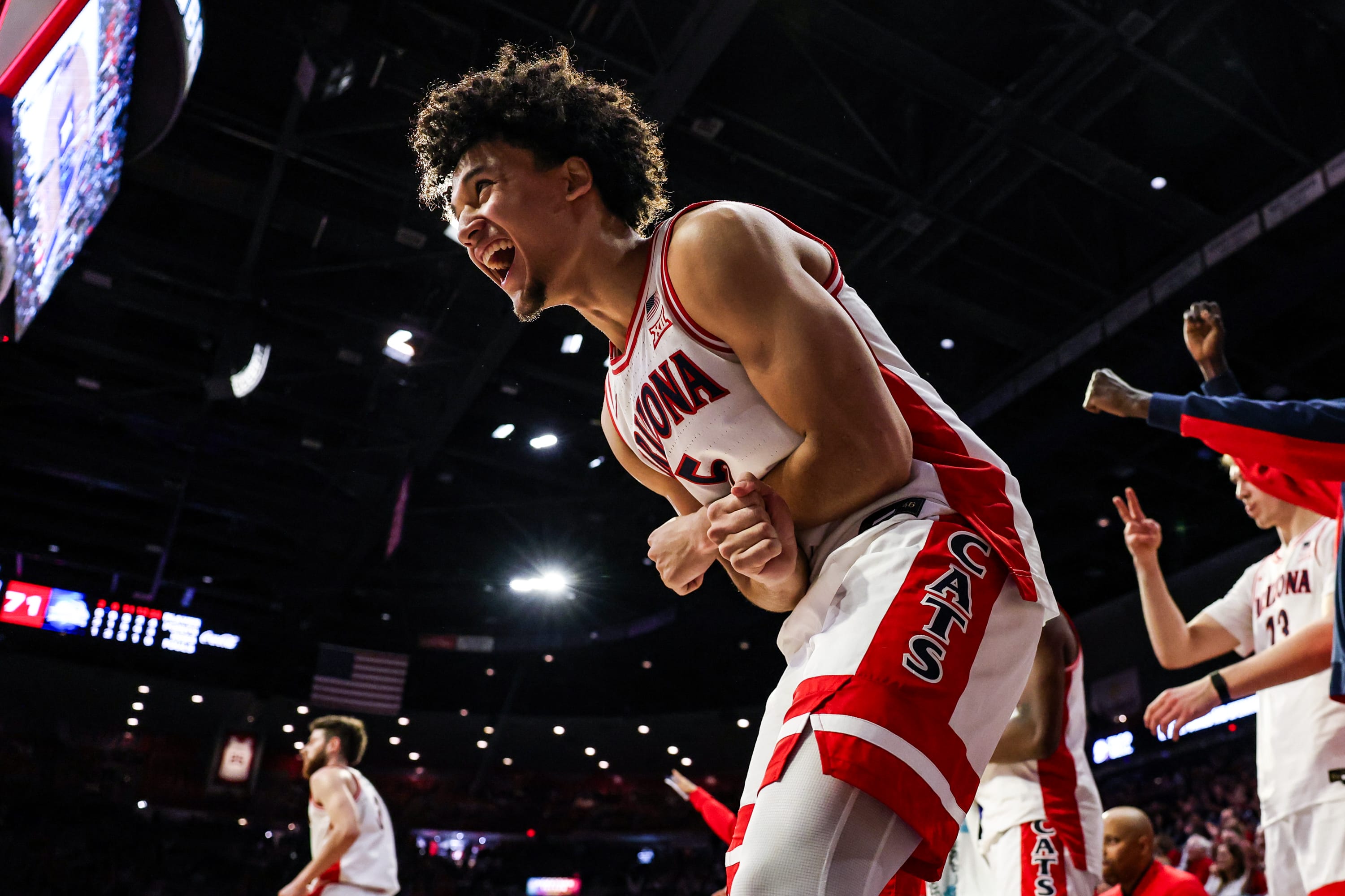 Arizona and it's 99-71 victory over South Dakota State was not just it's 13th win on the season, it was Arizona's final opportunity to get live reps before the Big 12 season begins. The Wildcats took this opportunity and ran with it.
