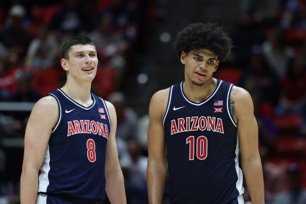 Arizona remains unbeaten after their 97-78 beating of the Utah Utes. Utah was simply outmatched by Arizona in this one.