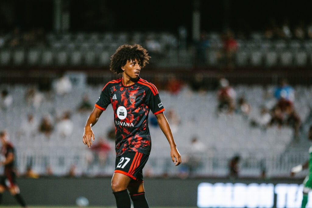 Conrad Ambursley looks to the right during Phoenix Rising's game against Hartford Athletic.