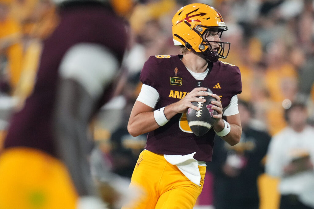 2026 09 07T141732Z 813775051 MT1USATODAY29760696 RTRMADP 3 ARIZONA STATE QUARTERBACK CUTTER BOLEY DROPS BACK AGAINST