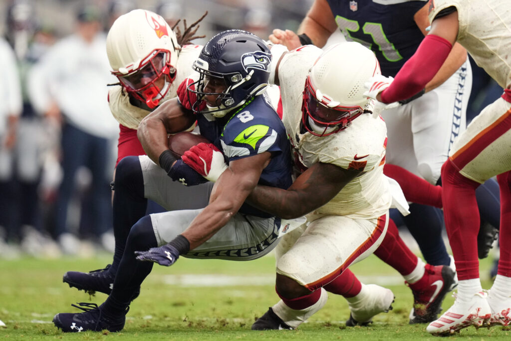 2026 09 20T212152Z 959083143 MT1USATODAY29875829 RTRMADP 3 ARIZONA CARDINALS LINEBACKER JORDAN BURCH 52 TACKLES
