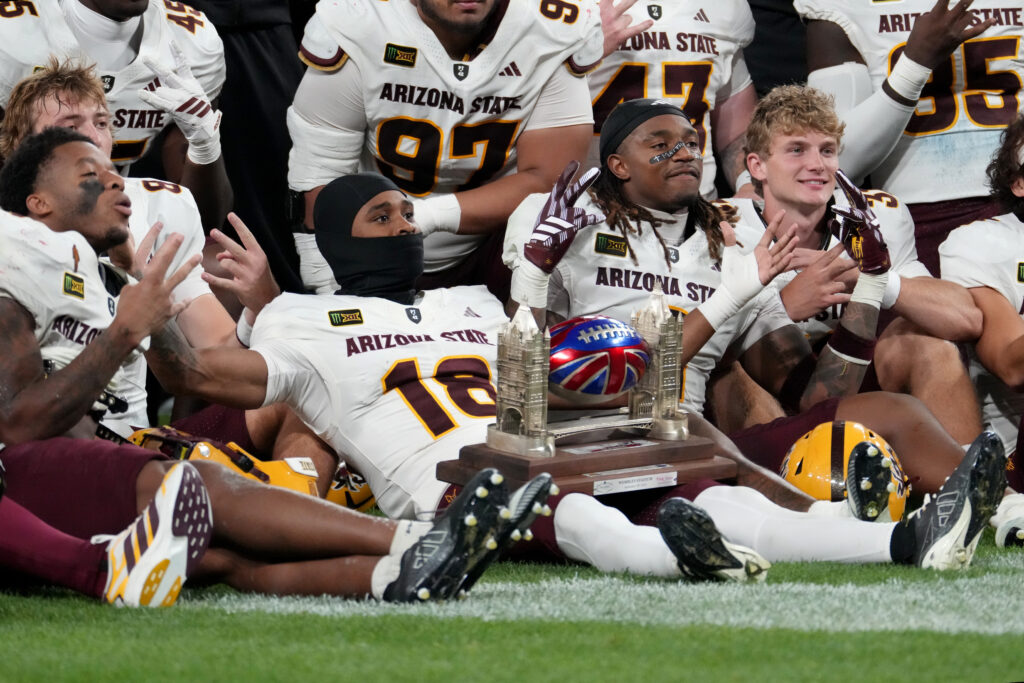 2026 09 19T203949Z 117837180 MT1USATODAY29861746 RTRMADP 3 NCAA FOOTBALL ARIZONA STATE AT KANSAS