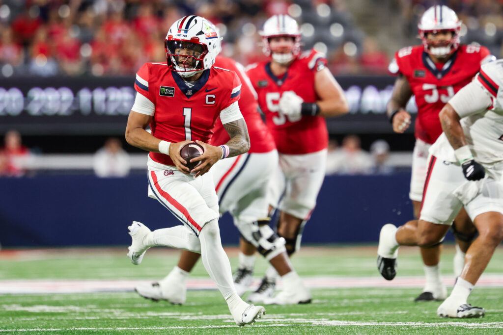 2026 09 20T054430Z 1011172122 MT1USATODAY29869915 RTRMADP 3 NCAA FOOTBALL NORTHERN ILLINOIS AT ARIZONA