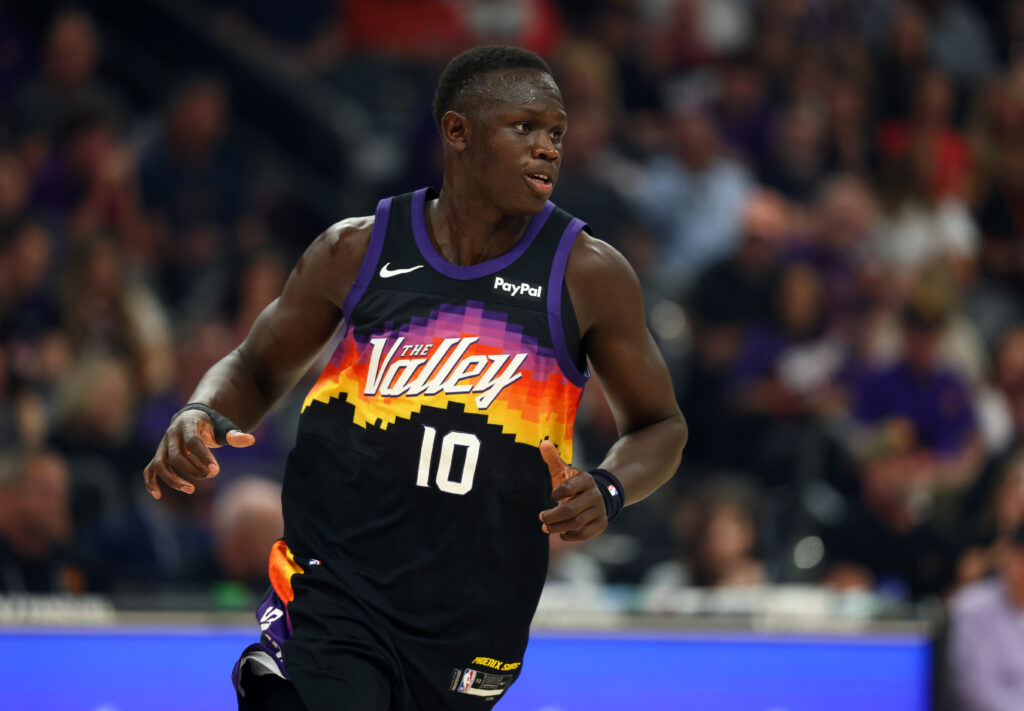 2026 04 16T055038Z 888891408 MT1USATODAY28740899 RTRMADP 3 NBA DALLAS MAVERICKS AT PHOENIX SUNS