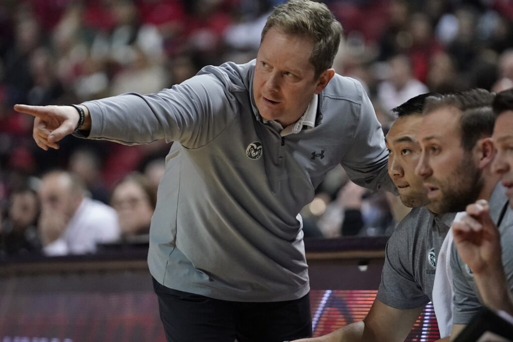 Colorado State shocks Fresno State in 60-57 comeback win