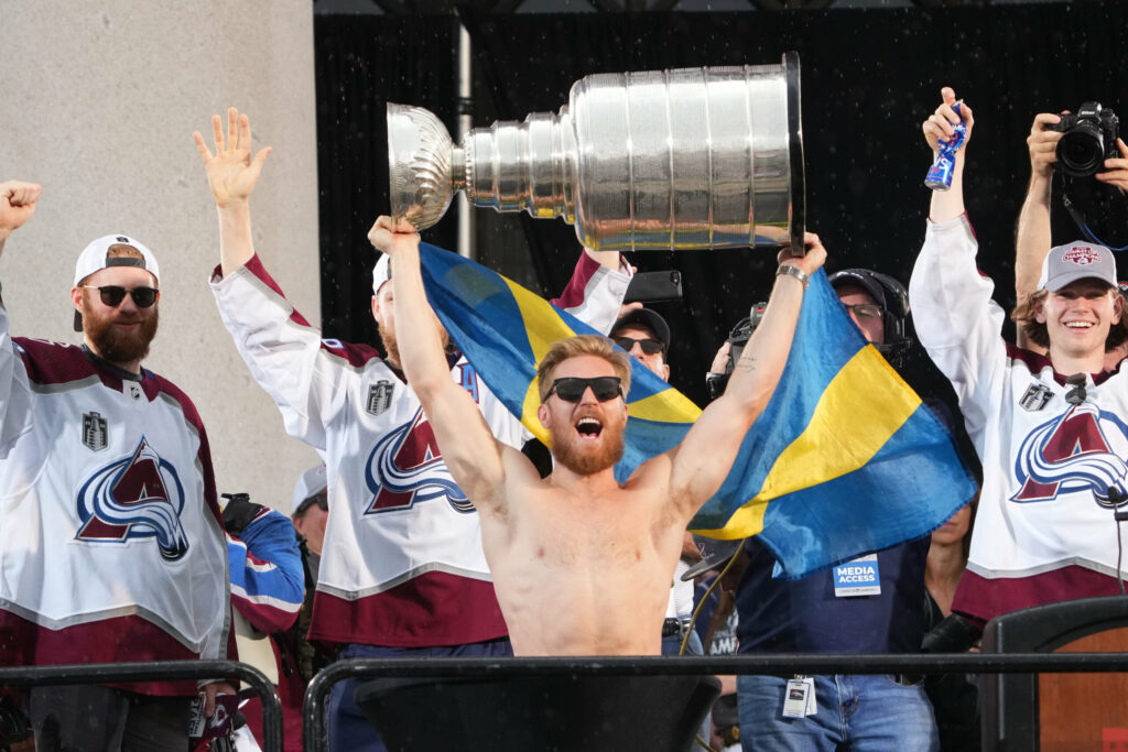 At the Rink: Erik Johnson and Gabe Landeskog healing up, but at different paces