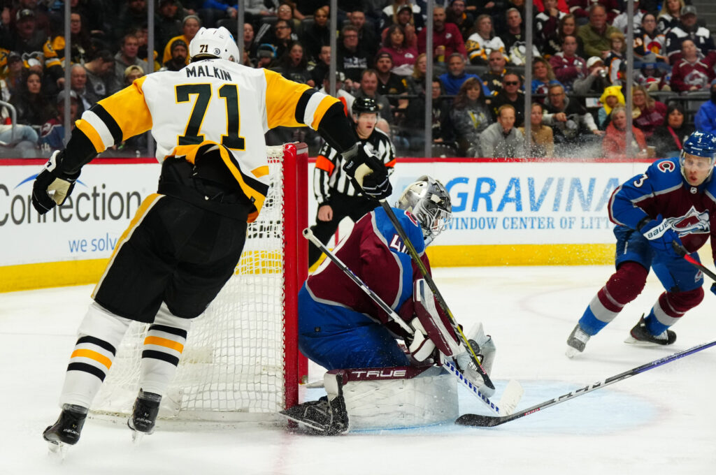 Avs Game 70 Studs & Duds: Home letdown