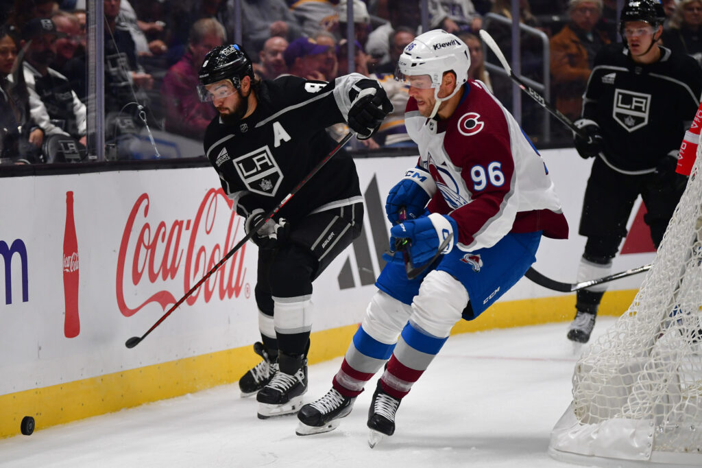 Mikko Rantanen’s four-point night lifts Colorado to victory in first game of the season