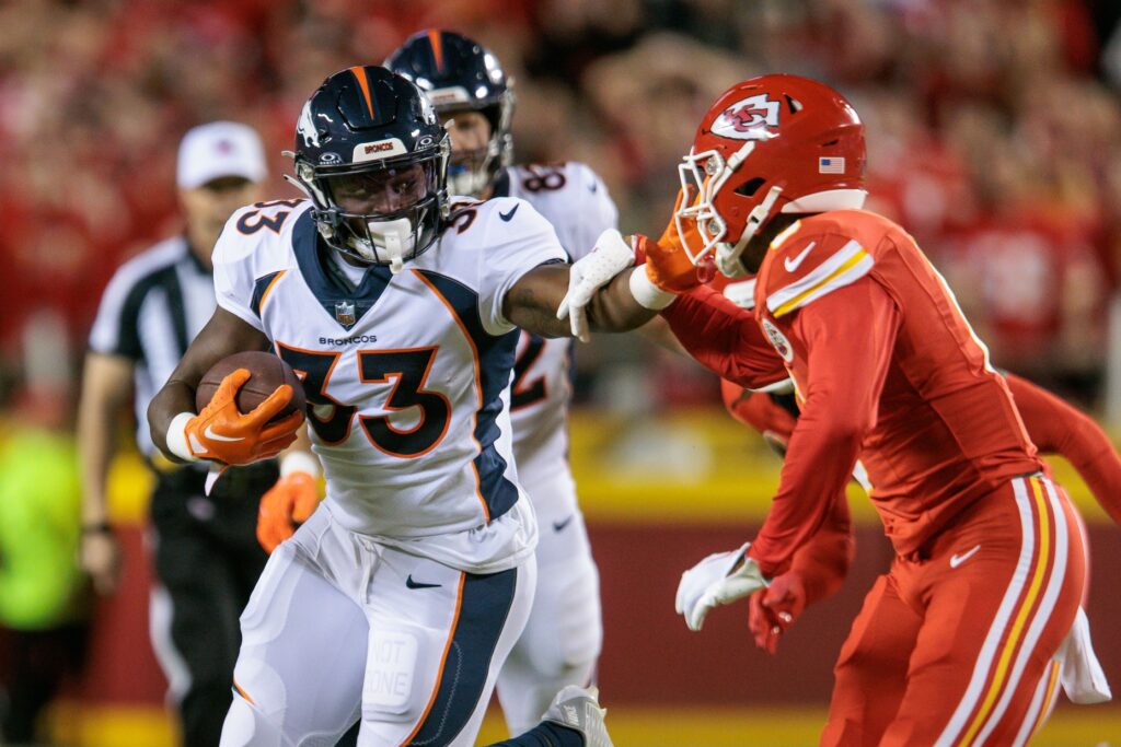 Broncos Game Grades: Javonte Williams puts together his best performance of the season in 19-8 loss to the Chiefs