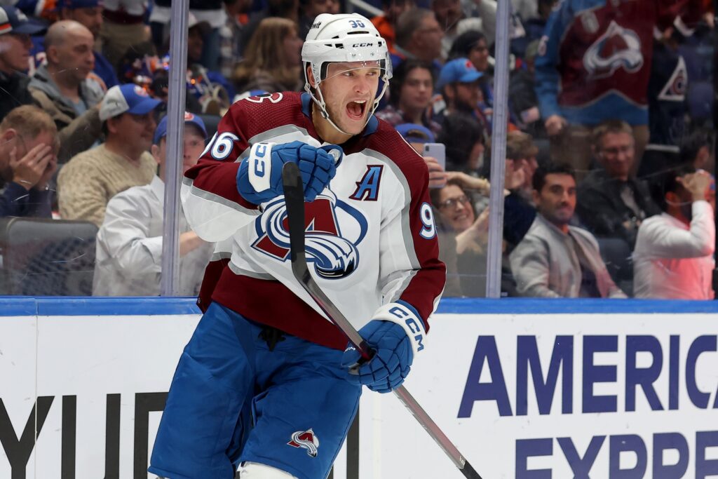 Avs-Islanders Game 6 Studs & Duds
