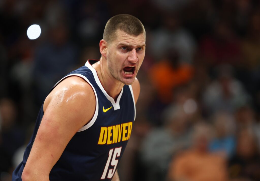 Justin Holiday on Nikola Jokic: “He’s going to kill you, then go onto the next game.”