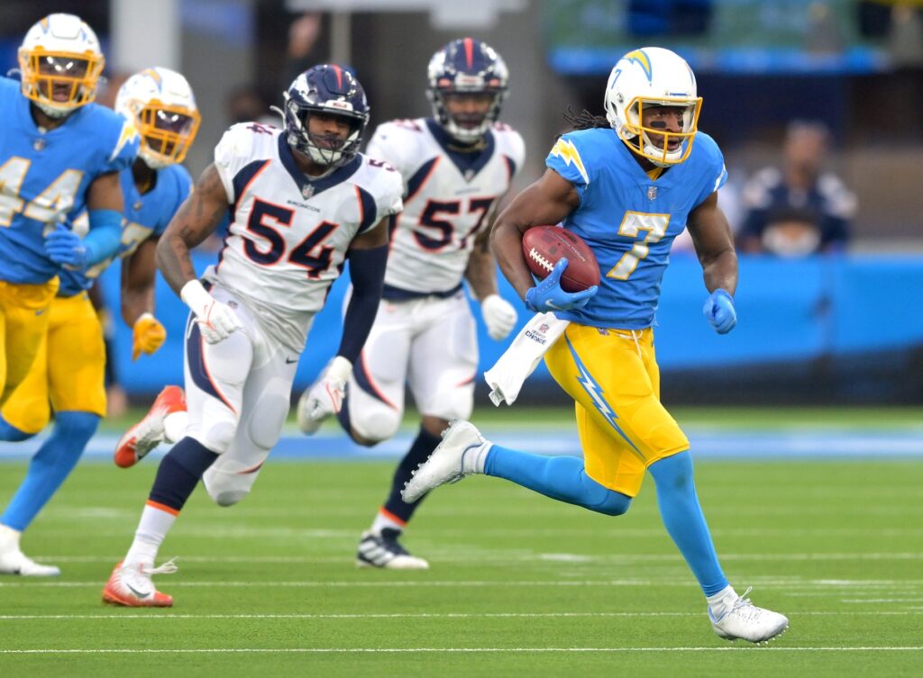 The faces changed, but the Broncos’ loss to the Chargers was more of the same