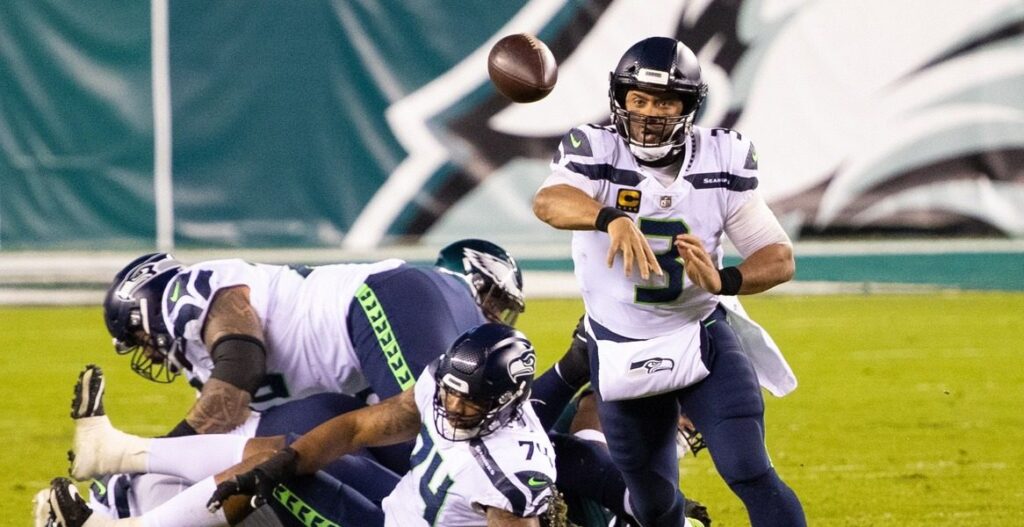 Broncos Roundtable: What will be considered a successful 2022 season for Russell Wilson?