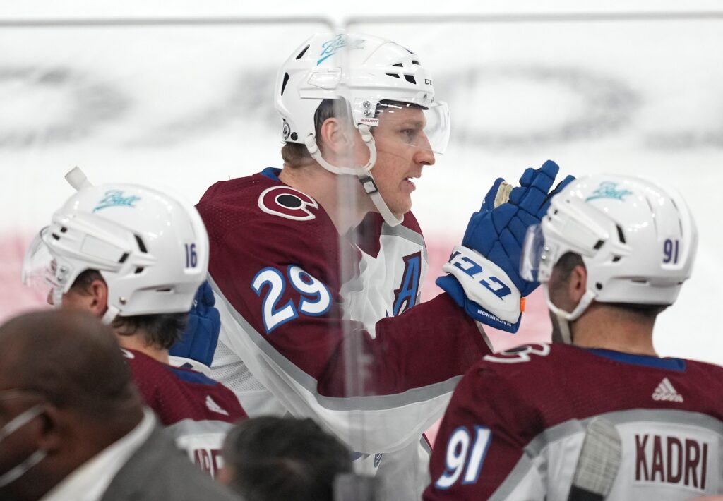Avs steal another win in Vegas on tired legs