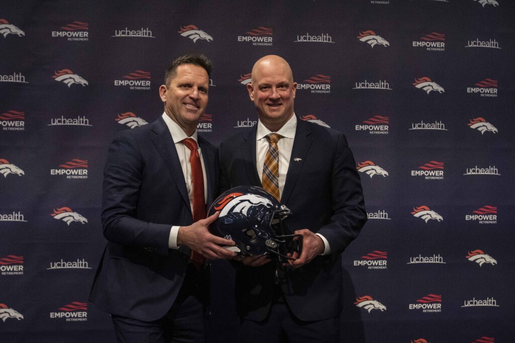 Height doesn’t matter: The QB views of George Paton and Nathaniel Hackett show that it’s a new era for the Denver Broncos