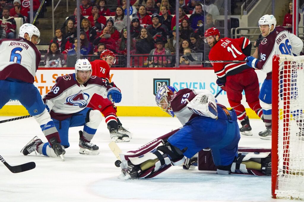 Avs Game 59 Grades: Sour ending