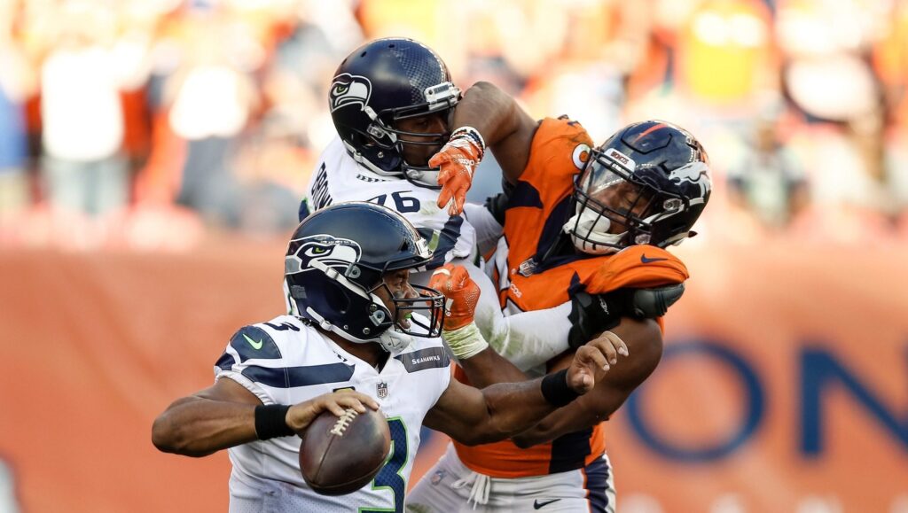 Broncos Roundtable: Who is one player Denver should sign after the first wave of free agency?