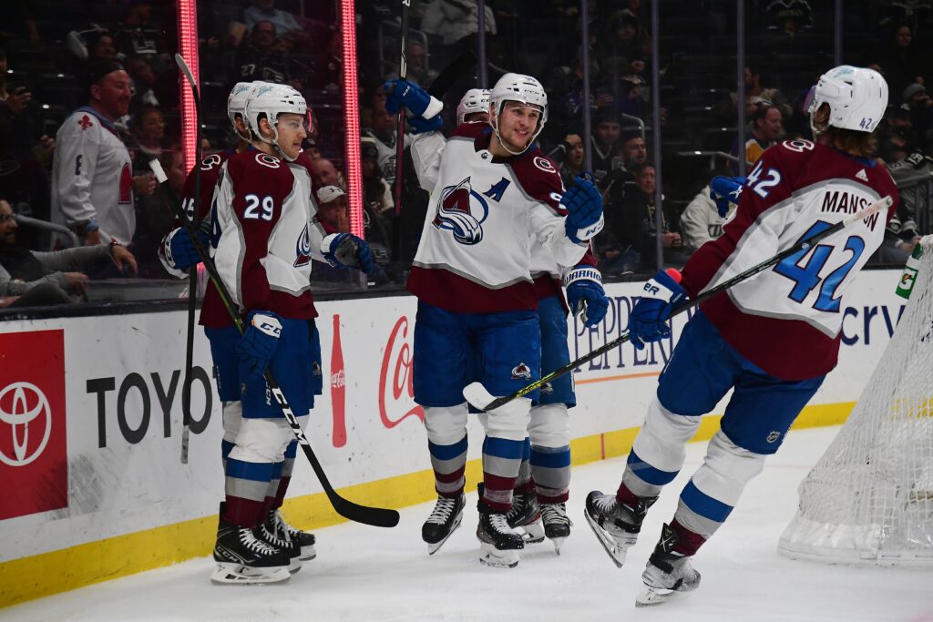 Avs Game 61 Grades: Making it look easy