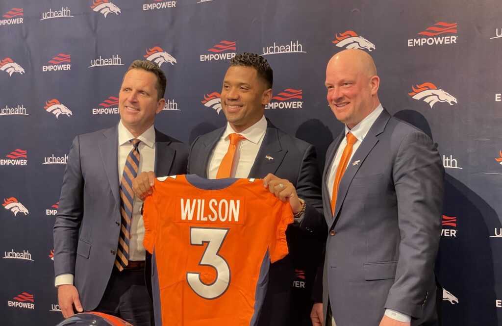 How Nathaniel Hackett’s experience with Aaron Rodgers will help shape how he and Russell Wilson build the Broncos’ offense