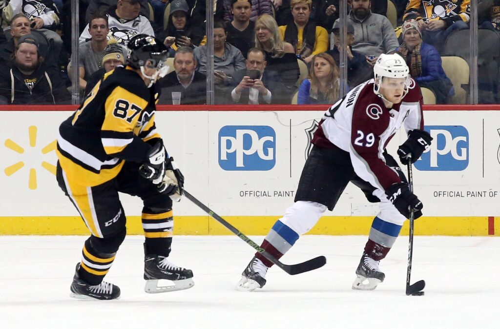 Weekend betting primer: Get the Avs when you can