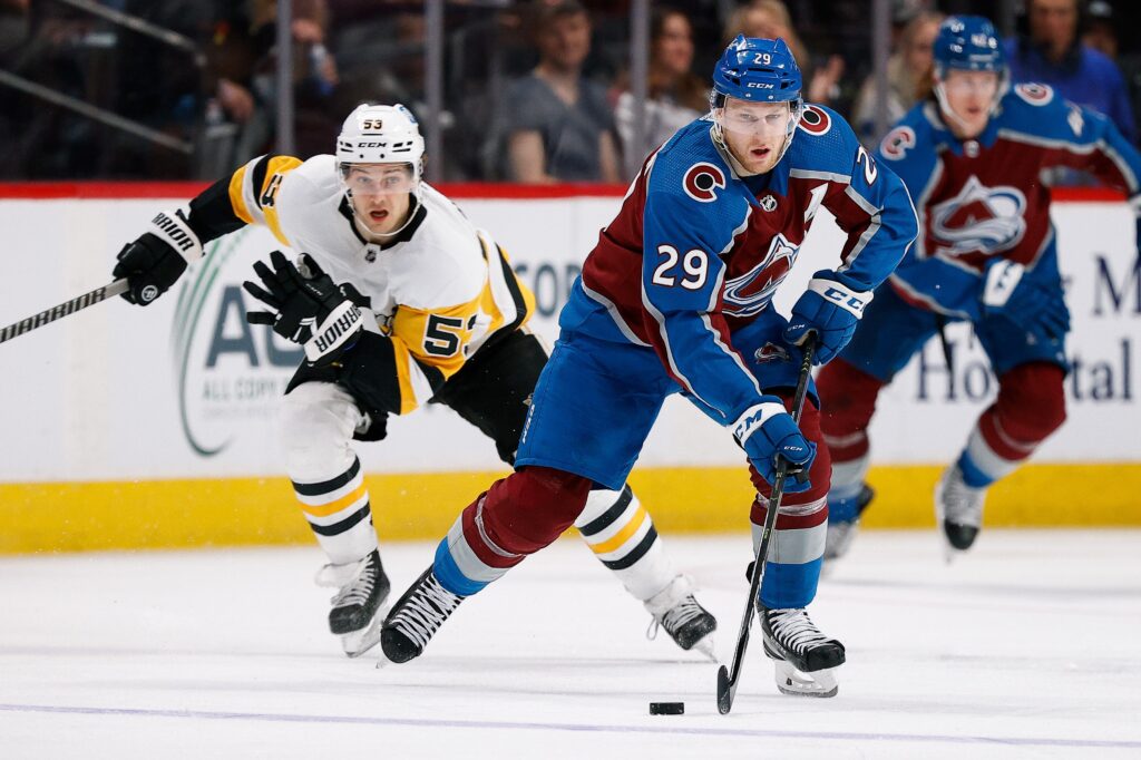 Avs Game 69 Grades: “Nice” win