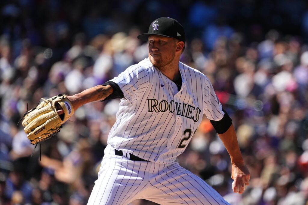 Freeland can’t secure another feather in his cap in Opening Day loss to Dodgers