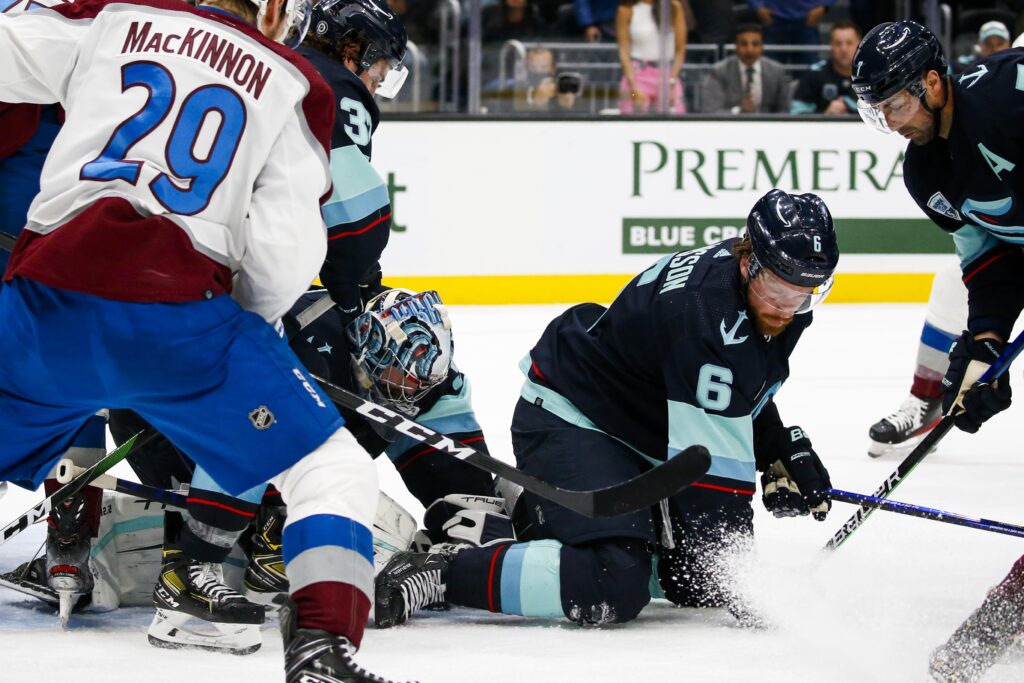 Lethargic Avalanche fall in Seattle in a game that definitely happened