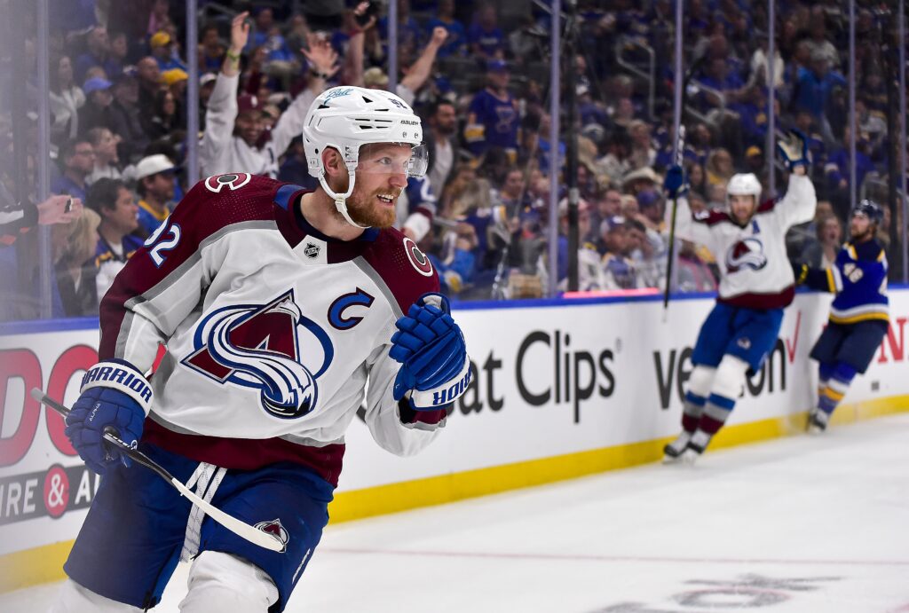 Avs Round 2, Game 3 Grades: Toughing it out