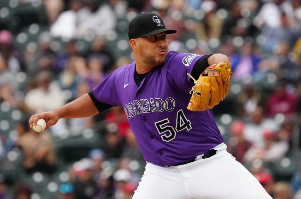 Banter From The Bench: Carlos Estévez goes Super Saiyan on opposing hitters