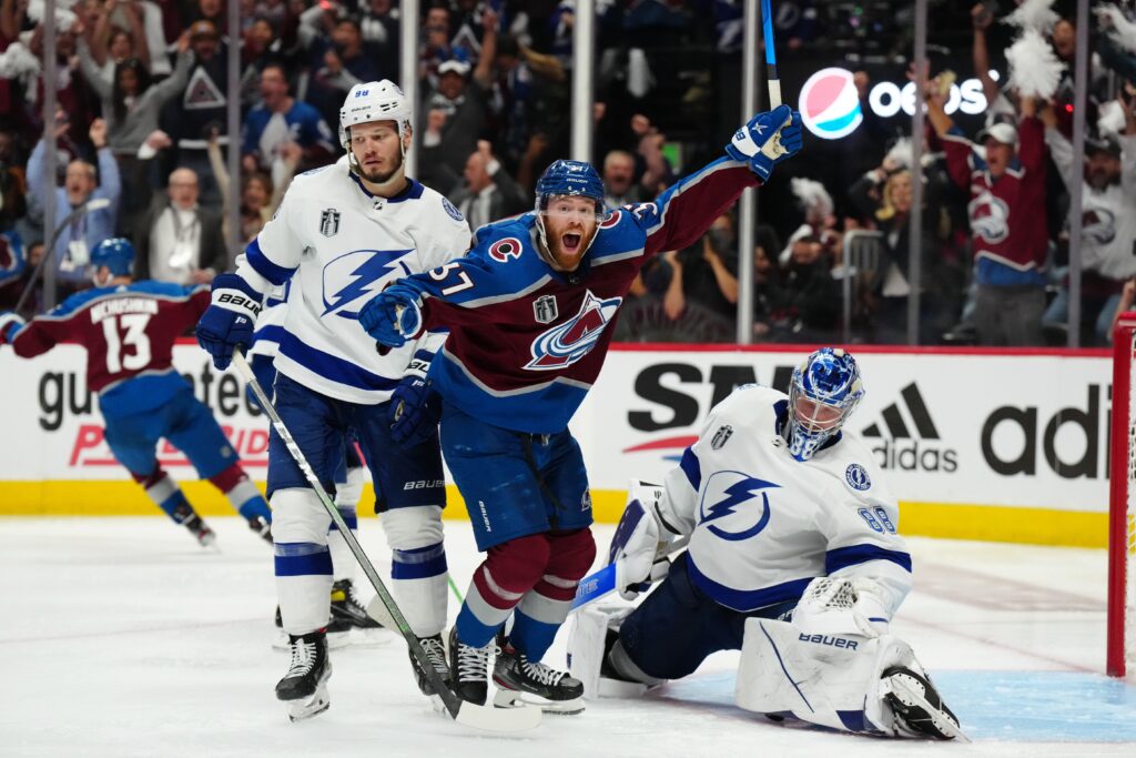 Avs take 1-0 series lead in thrilling open to Stanley Cup Final