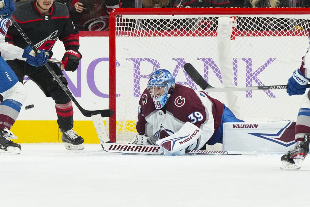 Pavel Francouz steals two points for the Avalanche in Carolina
