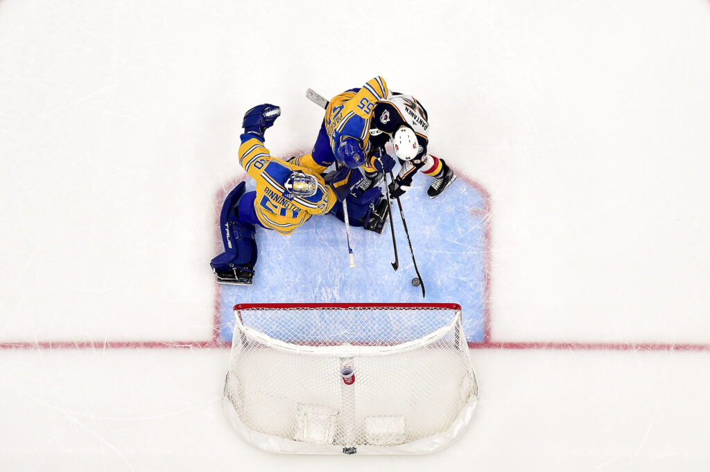 Mikko Rantanen goes full moose and leads Avs to comeback win over Blues