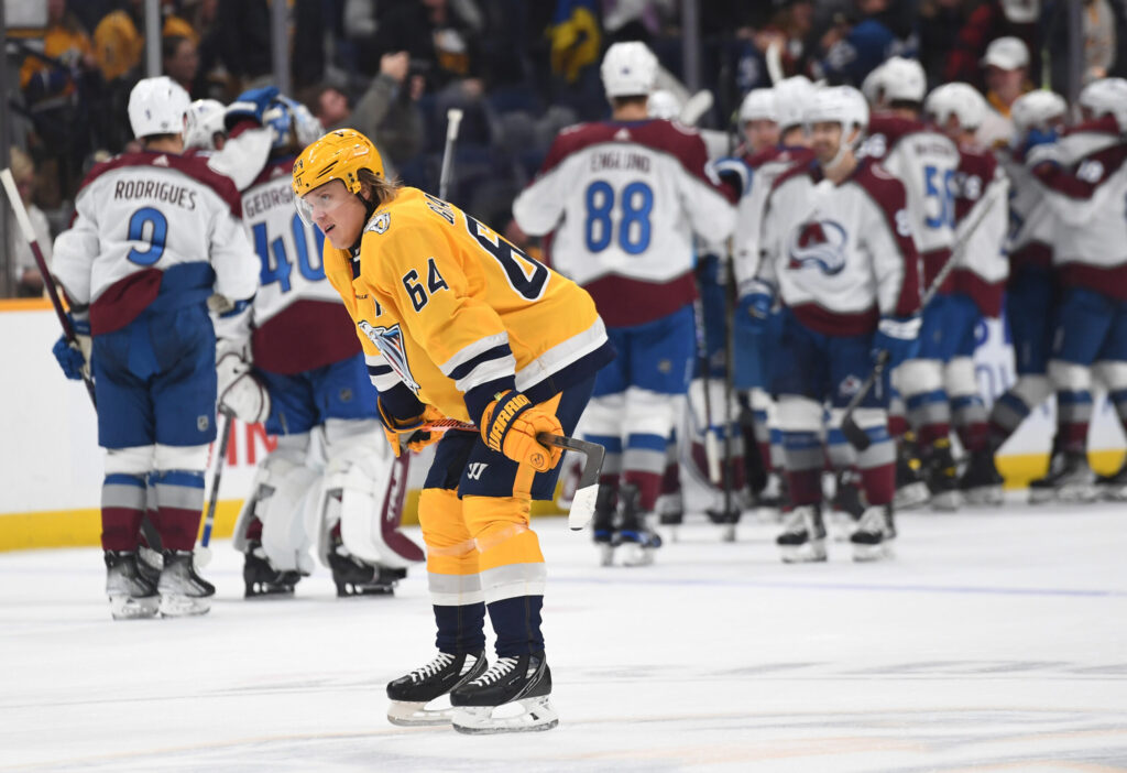 Avalanche complete multi-goal comeback in Nashville to push winning streak to four