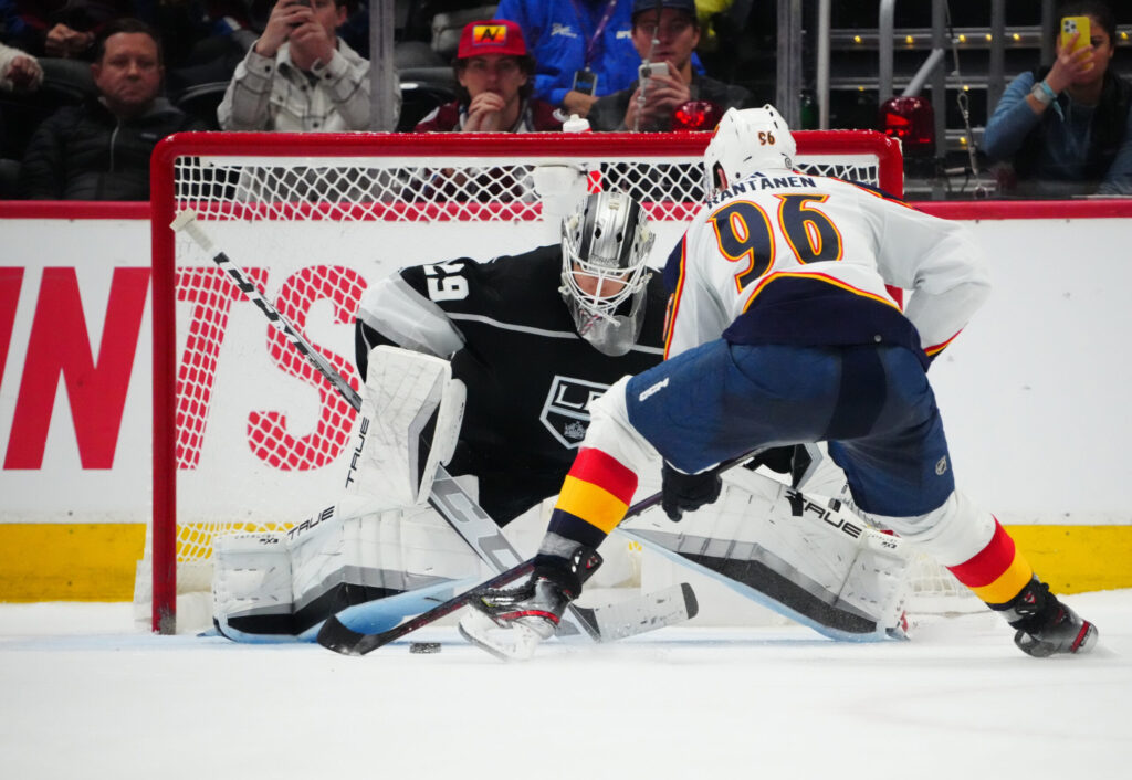 Avs Game 34 Grades: Monarchy meltdown