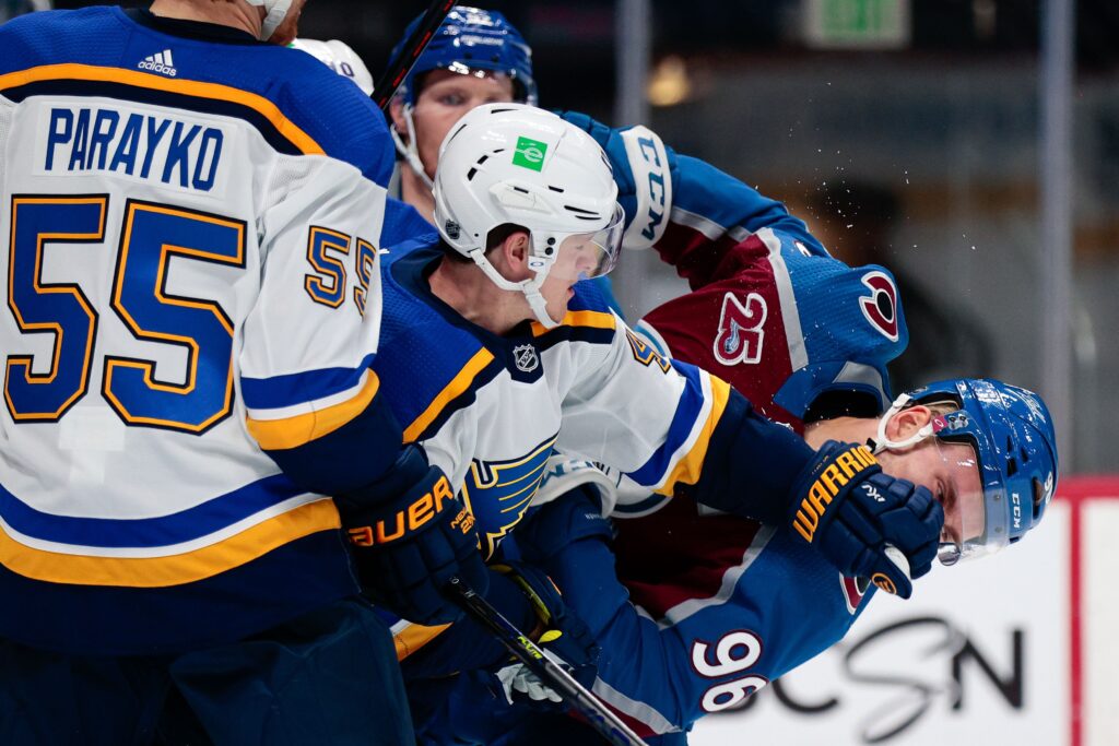 Avs Game 1 Grades: Lazy habits