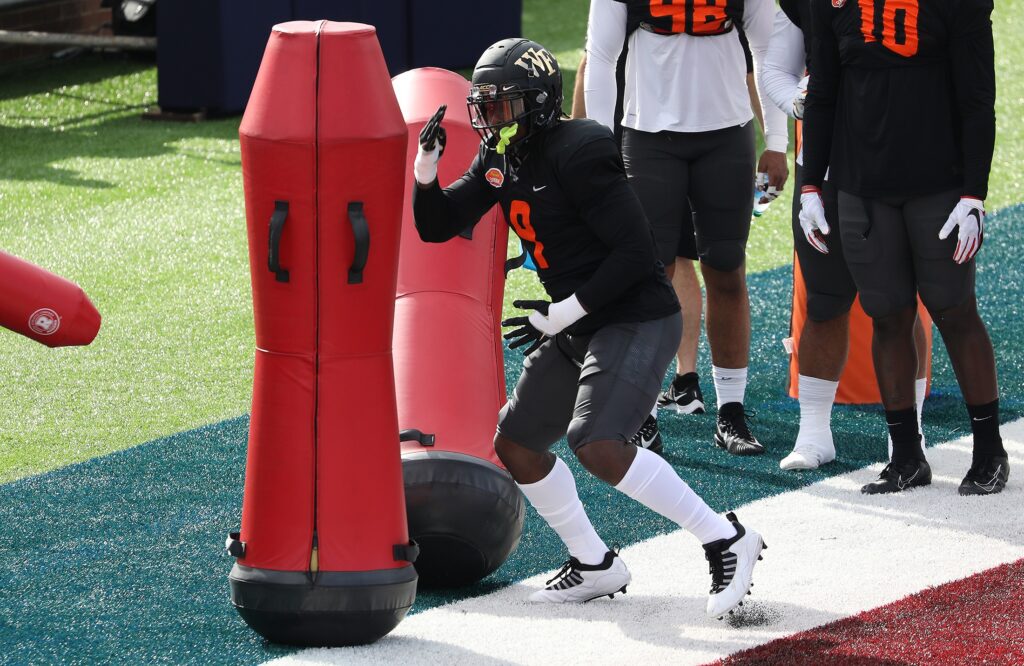 Here’s who stood out during the second day of Senior Bowl practice