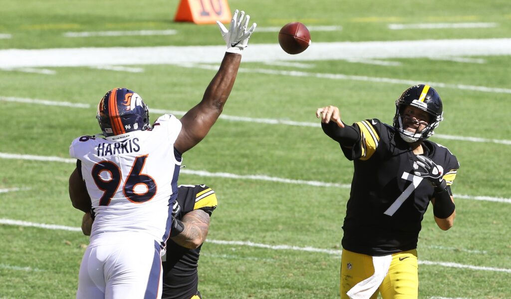 Examining the Broncos’ 2021 unrestricted free agents and if Denver should re-sign them