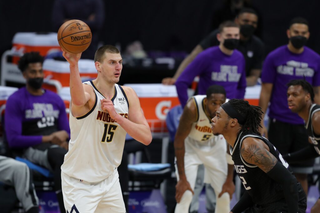 Grades: Nikola Jokić drops 50 points in third loss to Kings