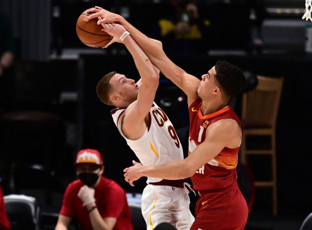Grades: newcomers deliver, Nuggets tear through Cavaliers