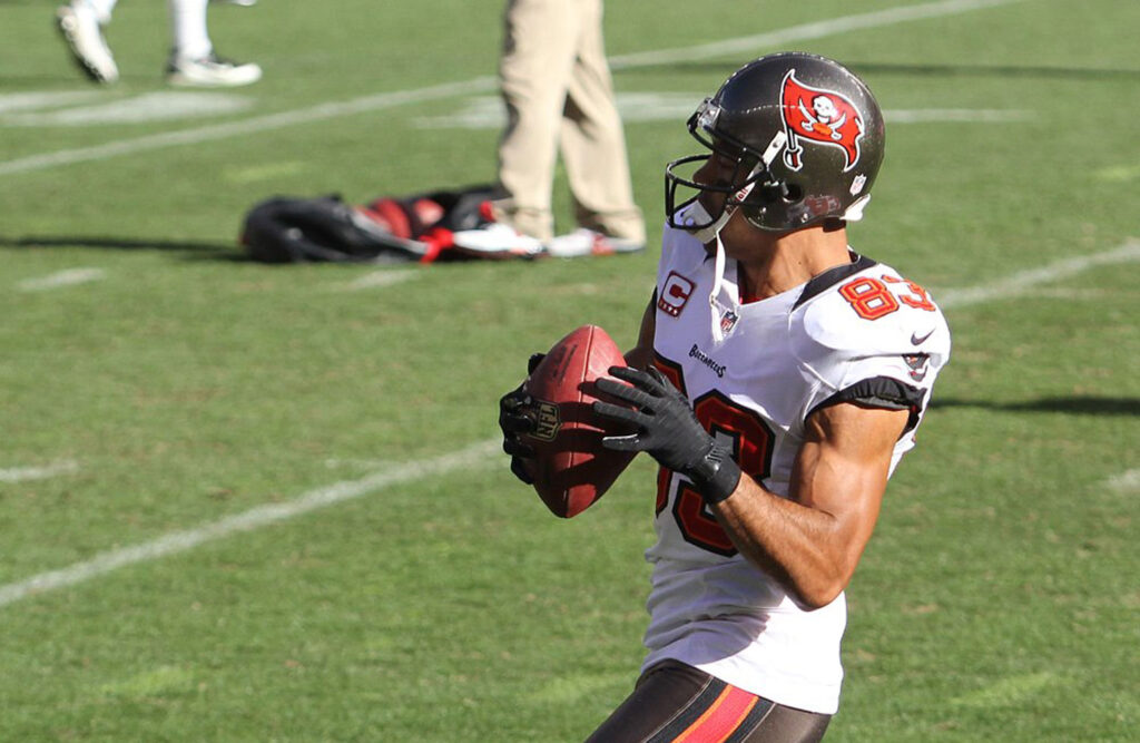 ‘You just wish this wasn’t real’: Former Broncos OL Louis Vasquez reflects on teammate and Colorado native Vincent Jackson
